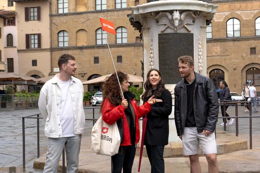Florence: Food Walking Tour with Local Steak and Tuscan Wine - Gelato Ending in Santo Spirito: Sweet, Not an Afterthought