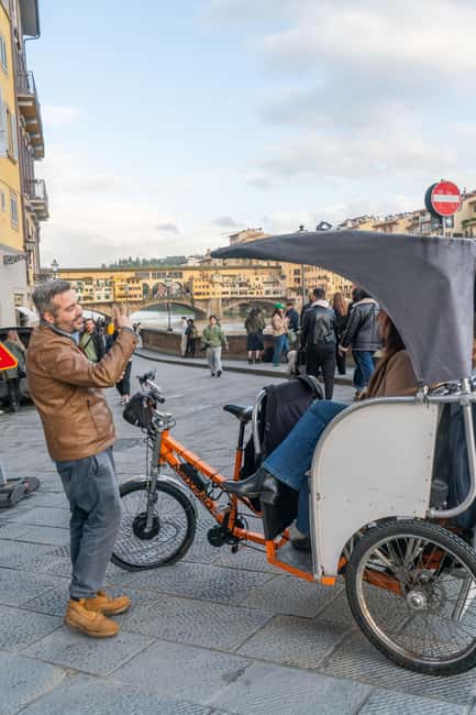 Florence: Guided City Tour by Rickshaw - Republic Square start point, plus pickup where you actually are