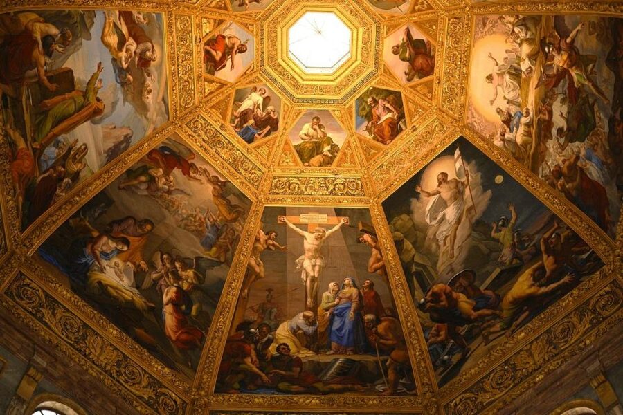 Florence: Guided Tour of Medici Family Secrets and Chapels - Palazzo Vecchio and the Uffizi viewpoint: a practical way to end your Medici education
