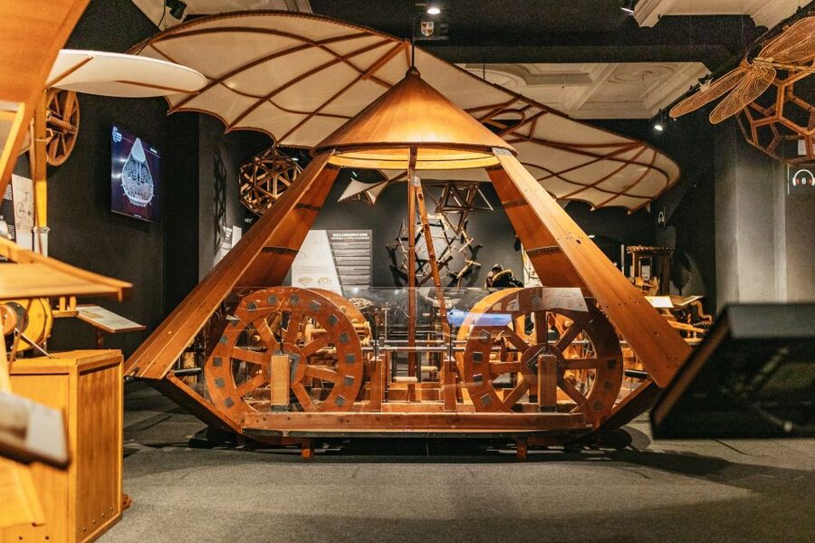 Florence: Leonardo Interactive Museum Entry Ticket - Learning Beyond Engineering: Physics, Anatomy, and Painting