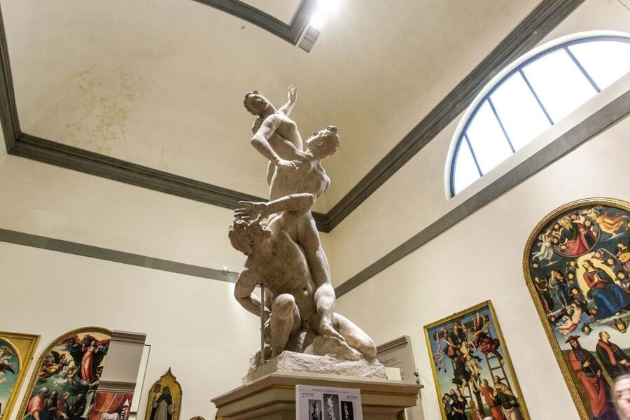 Florence: Michelangelo's David Priority Ticket & Audio App - From your ticket to security: what the start feels like