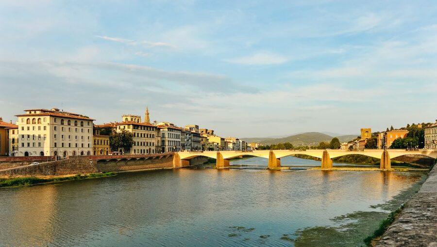 Florence: Old Town Golf Cart Excursion - Medici Power and Santa Croce: San Lorenzo, Riccardi, and the National Central Library Area