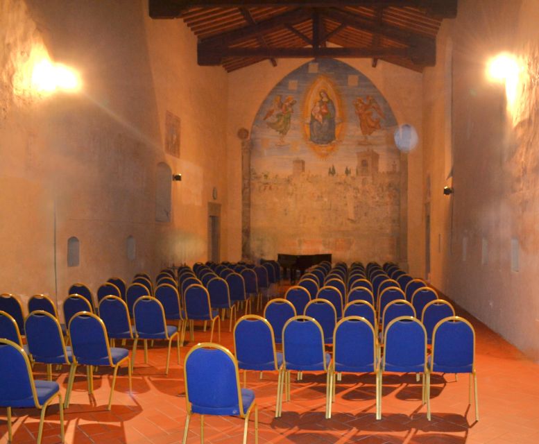 Florence: Opera Concert Entrance Ticket - Inside Chiesa Santa Maria al Tempio: frescoes and focused listening