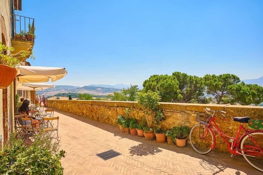 Florence: Orcia Valley, Montalcino, Pienza with Lunch & Wine - Pienza: Renaissance Squares, Duomo Views, and Real Free Time