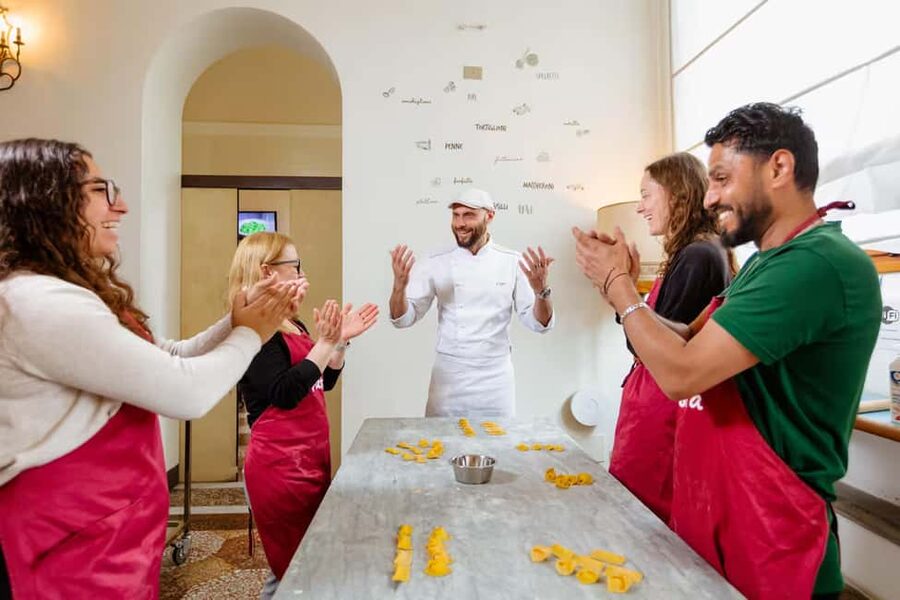 Florence: Pasta Class with Wine, Limoncello and Dessert - What You Make: Ravioli, Tortelli, and Fettuccine by Hand