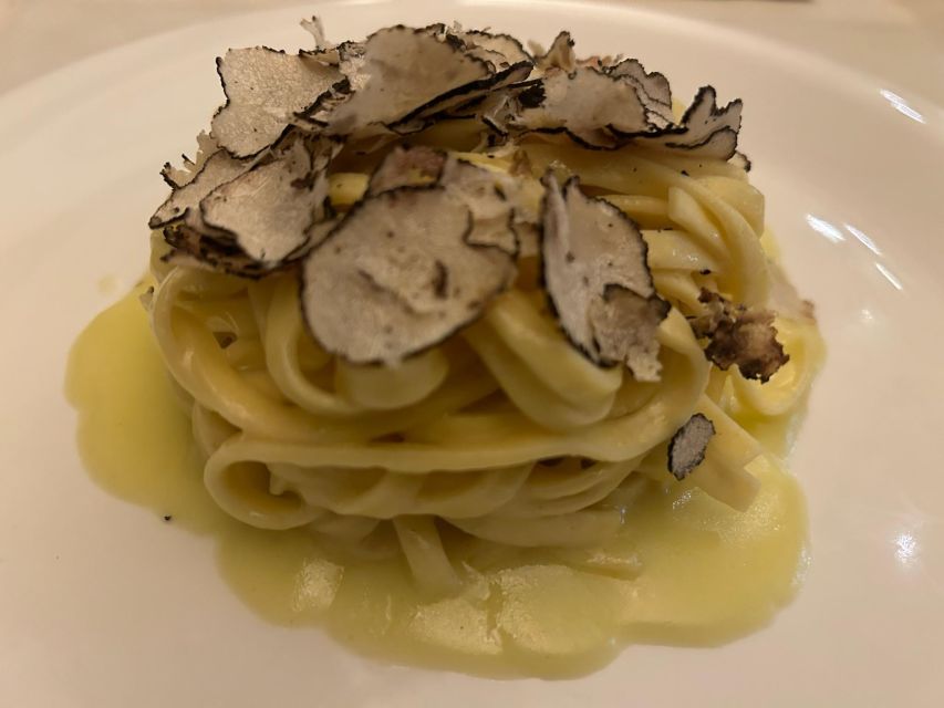 Florence: Pasta & Tiramisu Cooking Class with Unlimited Wine - Tiramisu Work, Then You Eat It Like a Local