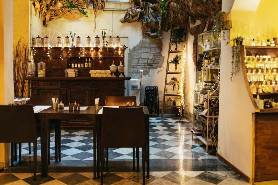 Florence: Perfume Masterclass and Sensory Experience - Tips for a Smoother Class, From What to Bring to Note-Selection Strategy