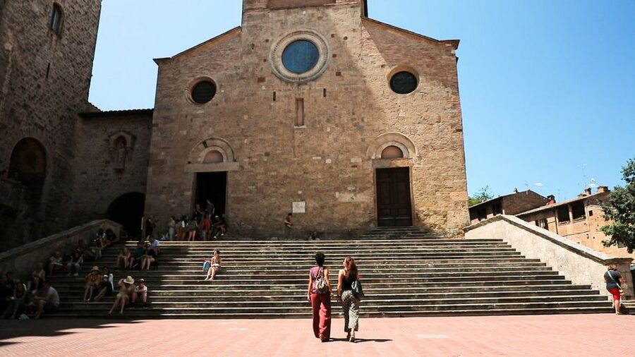 Florence: Pisa, Siena, S. Gimignano, Chianti Wine & Lunch - Lunch with wine pairing in San Gimignano: good value, tight timing
