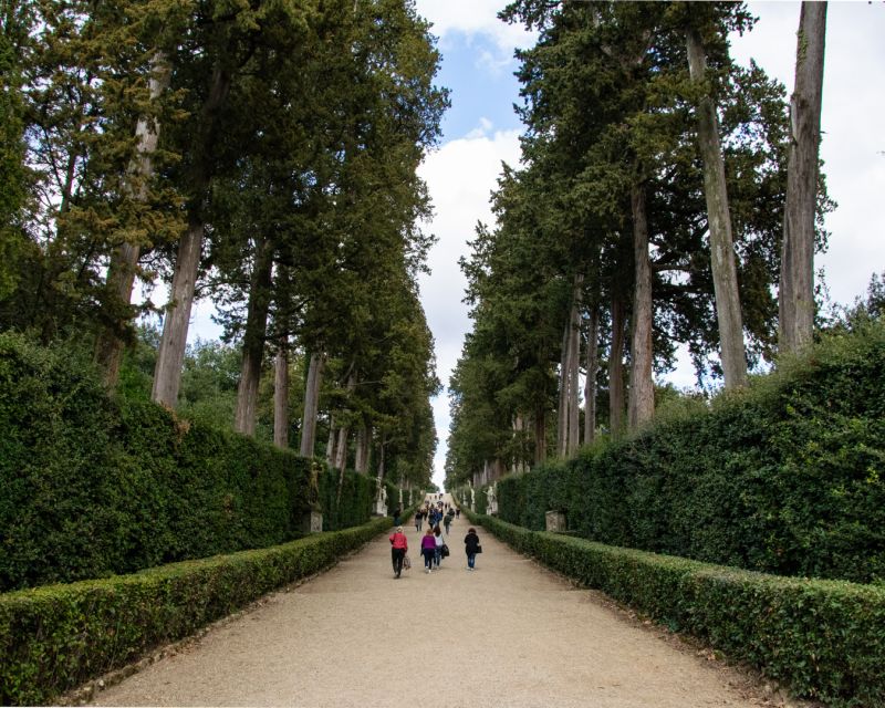 Florence: Pitti Palace and Boboli Gardens Walking Tour - Guide quality can make or break this tour