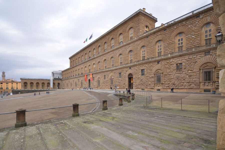 Florence: Pitti Palace, Boboli Garden, Palatine Gallery Tour - Palatine Gallery: Renaissance and Neo-classic art, furniture with semi-precious stone, and big names
