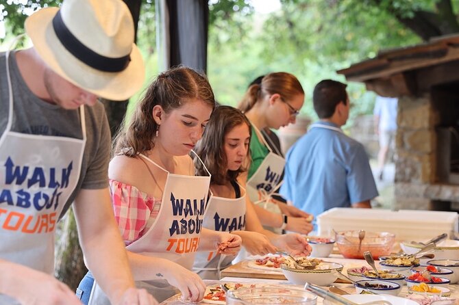 Florence Pizza or Pasta Class with Gelato Making at a Tuscan Farm - Getting From Florence to the Hills: The Stops That Set the Tone