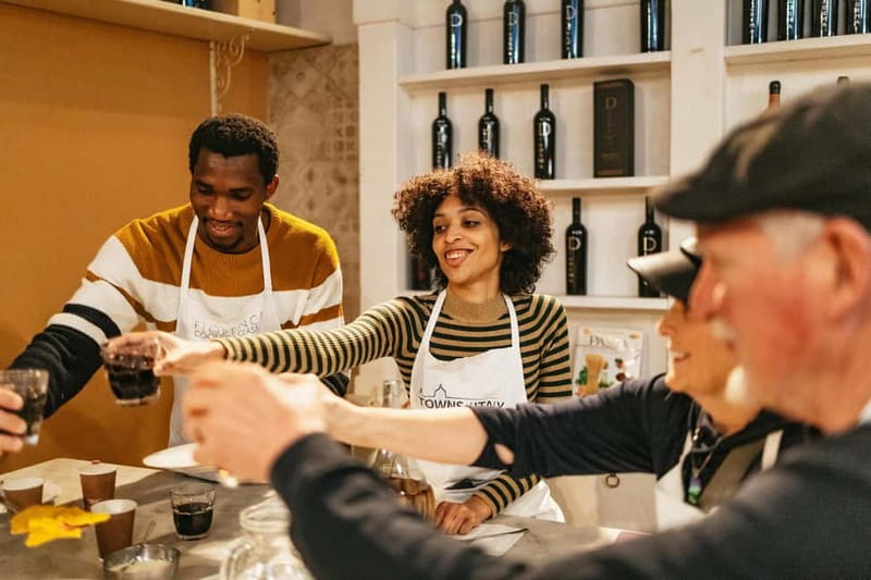 Florence: Premium Cooking Class for Pasta and Gelato - Entering the Towns of Italy Kitchen in Florence