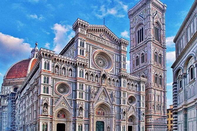 Florence Private Transportation in Rickshaw - Open-air comfort and photo-friendly stops