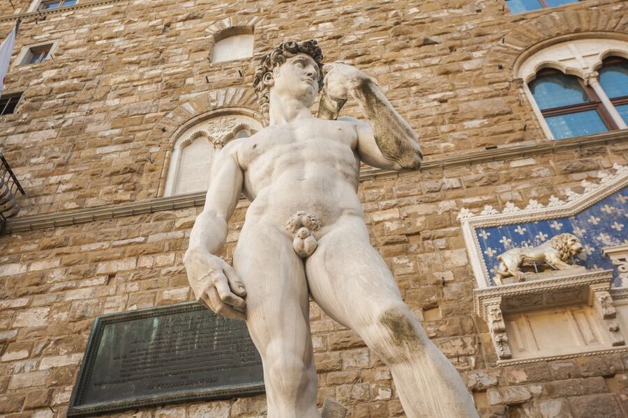 Florence: Private Walking Tour of Florence's Hidden Gems - Via de’ Tornabuoni and Strozzi Palace, style and Renaissance design in one loop