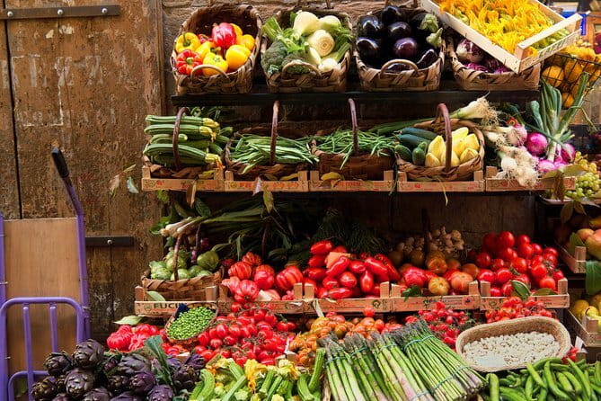 Florence’s Ultimate Food Tour: Full Tuscan Meal by Do Eat Better - Wine, Water, and Pacing: How the Tastings Add Up