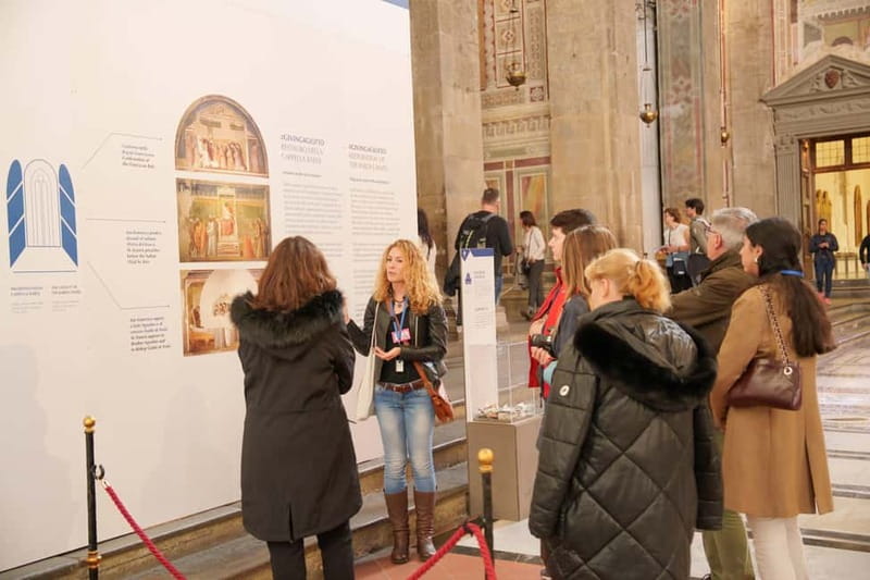Florence: Santa Croce Church Tour with Entry Ticket - Meeting at Dante’s Monument, Then the Calcio Storico Warm-Up