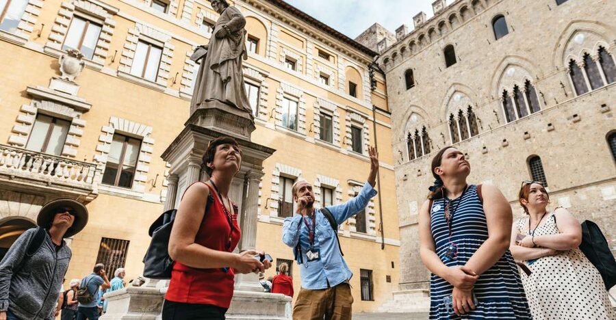 Florence: Siena, San Gimignano and Chianti Small Group Tour - The best part after the tour: your own hour to roam Siena