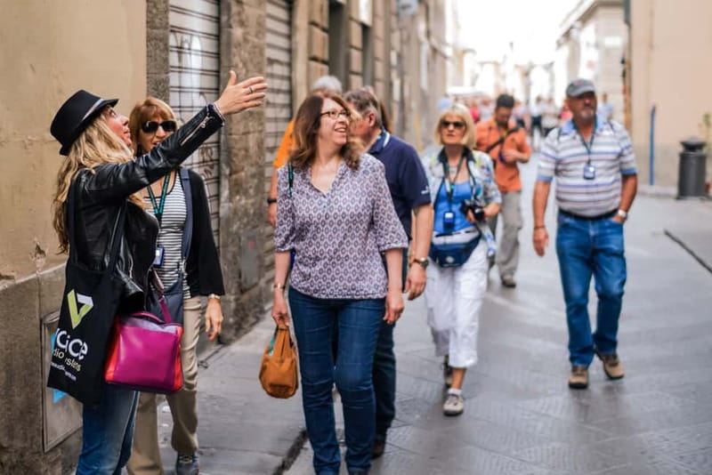 Florence: Skip-the-line David at the Accademia & Duomo Tour - The Florence highlights walk: Piazza della Signoria, Ponte Vecchio, and Il Porcellino