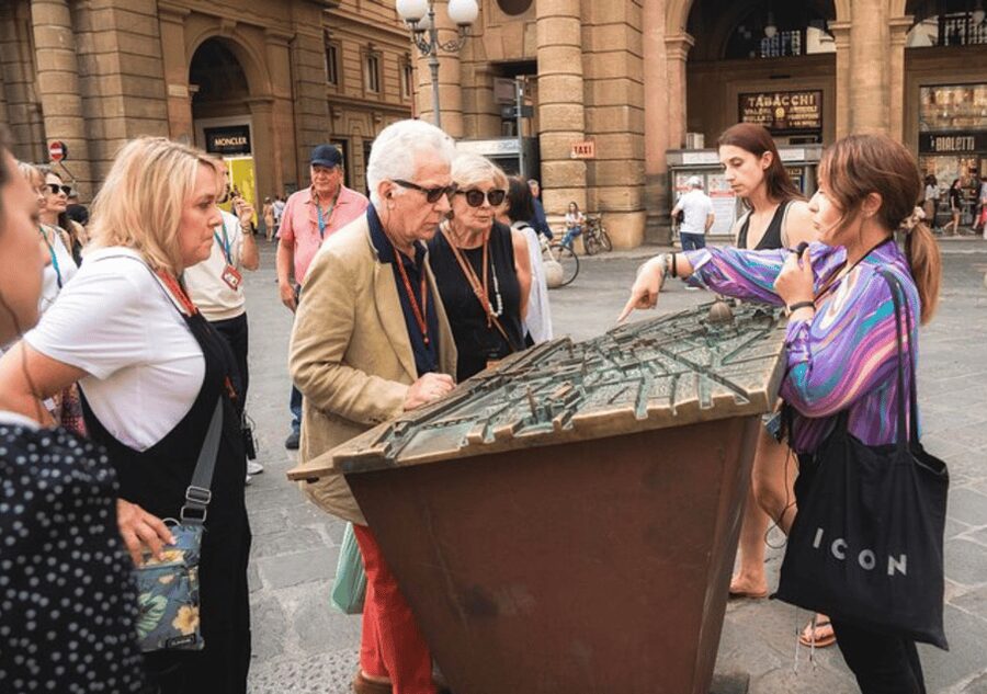 Florence: Small Group Guided Walking Tour - Key highlights to know before you go