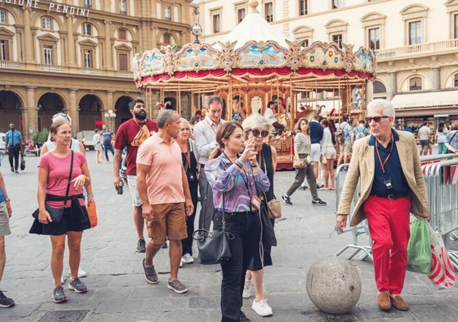 Florence: Small Group Guided Walking Tour - Starting at the Hard Rock Cafe, and why arrival time matters