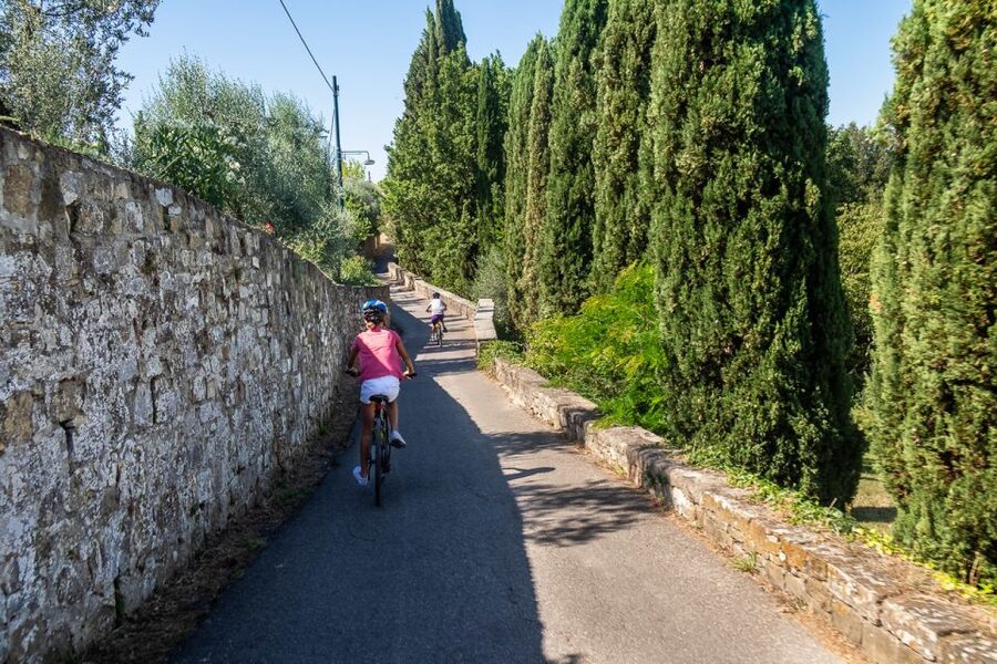 Florence: Tuscany Bike Tour with Wine & Olive Oil - Porta Romana and Villa Poggio Imperiale: Your First Real View Payoff