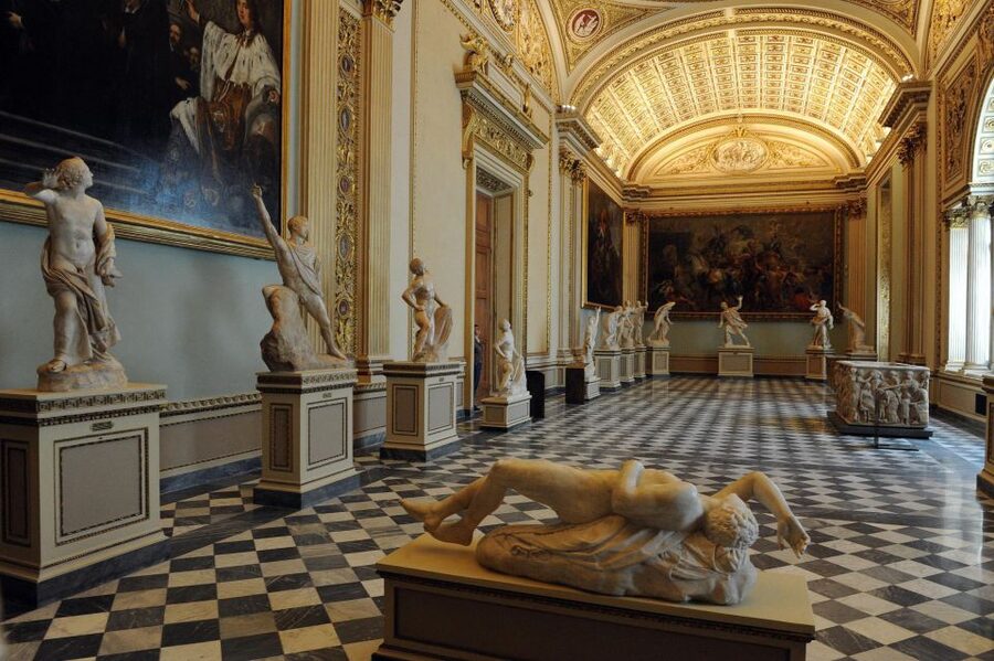 Florence: Uffizi Gallery Priority Entrance and Tour - The Medici Focus: Renaissance Art With a Clear Thread