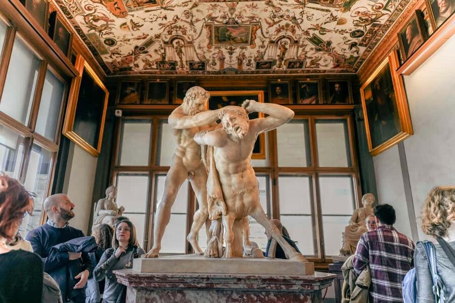 Florence: Uffizi Gallery Reserved-Entry VIP Tour - Who should book this Uffizi VIP tour