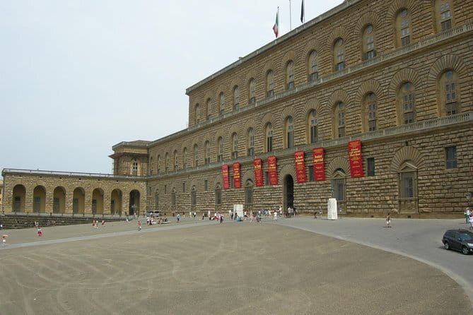 Florence: Uffizi Highlights, In-Depth Masterclass or Private Tour - Private tour and a Florence center add-on