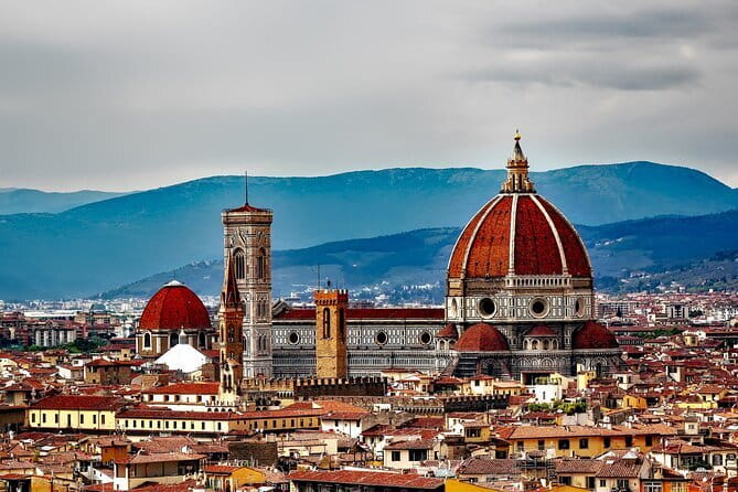 Florence Vespa Tour: Tuscan Hills and Italian Cuisine - Timing, photos, and the bus back to Florence
