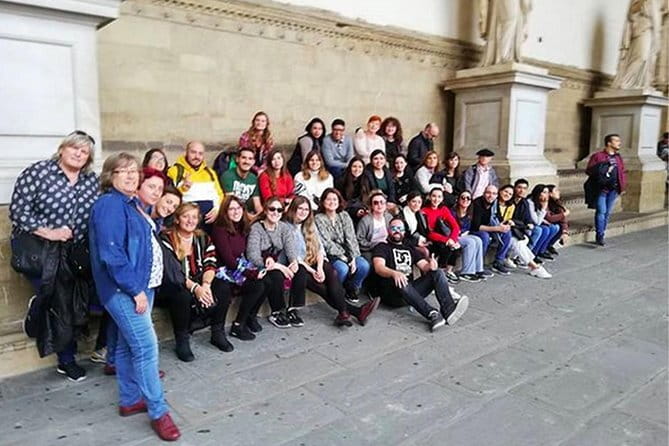 Florence Walking Tour - Medici Chapel, San Lorenzo, and the market area you should actually see