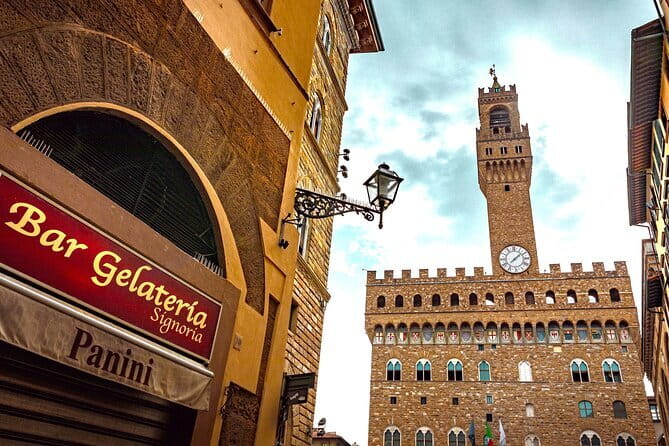 Florence Walking Tour - Uffizi from the outside, then Ponte Vecchio like a pro