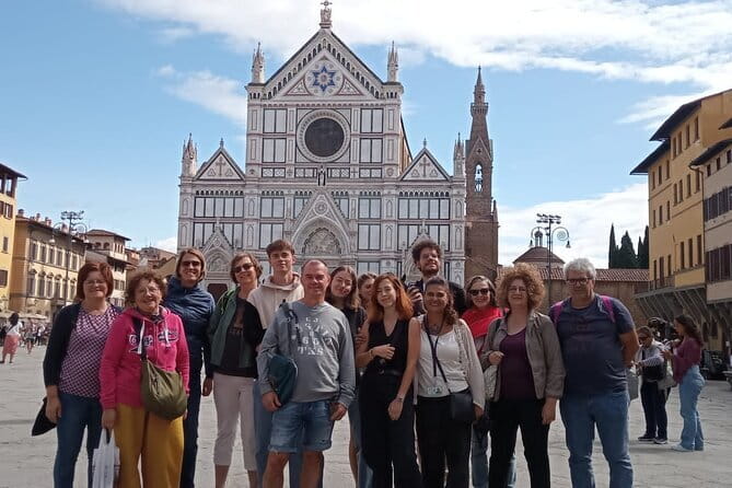 Florence Walking Tour - Santa Croce Square and how to keep the momentum after the tour