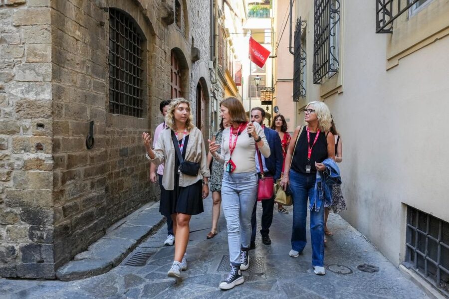 Florence: Walking Tour with David, Duomo & Uffizi Gallery - Key things that make this Florence day tour work