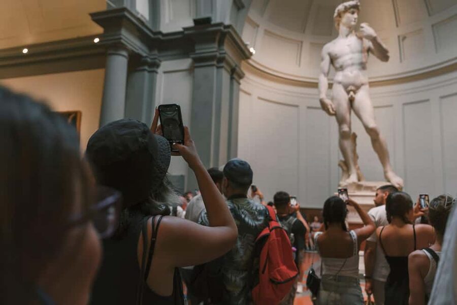 Florence: Walking Tour with David, Duomo & Uffizi Gallery - Uffizi Gallery: guided masterpieces, fewer distractions, better choices