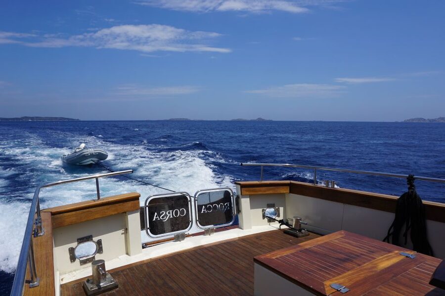 Forio: Ischia Island Boat Tour with Local Lunch and Swimming - Comfort on Board: Seating, Shade, and the Not-So-Luxury Reality