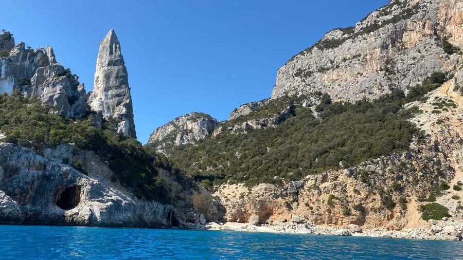 From Arbatax: RIB tour to Cala Mariolu and Cala Goloritzè - Cala Goloritzé: cave bathing stop plus a second swim