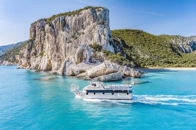 From Cala Gonone: Gulf of Orosei Cruise to Cala Goloritzè - The route: what you actually do on this Gulf of Orosei cruise