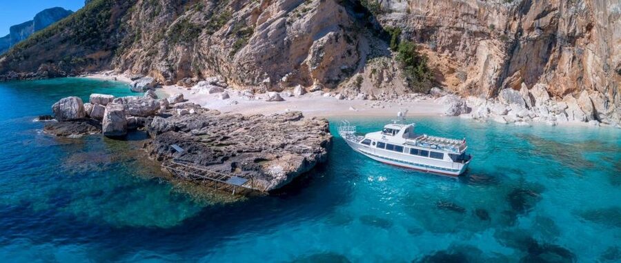 From Cala Gonone: Orosei Gulf Cruise with Stops - Getting to Cala Gonone and boarding at escursioni nel golfo