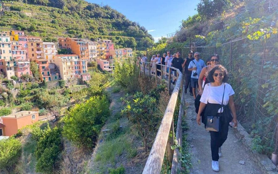 From Florence: Pisa and Cinque Terre Day Tour - Small Group - National Park Entry and Trail Closures: Plan for Flexibility