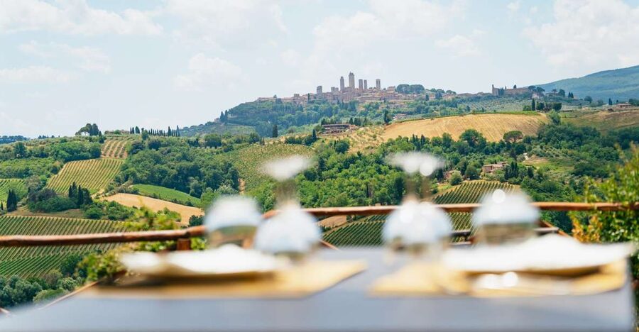 From Florence: Siena, San Gimignano, Pisa & Lunch at Winery - Transportation comfort and group size: what to expect on the coach