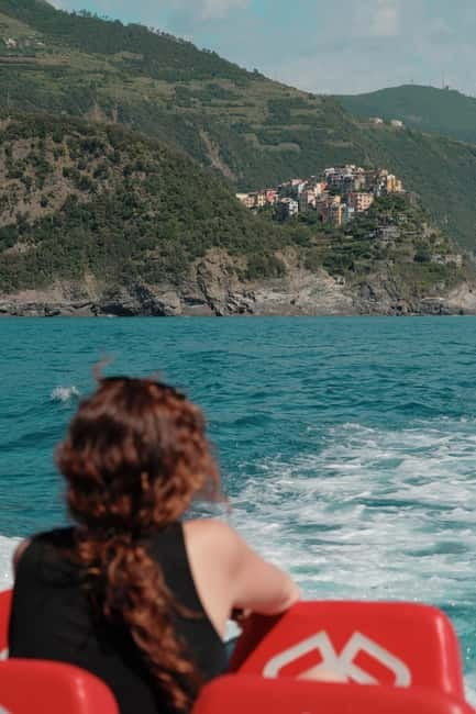 From La Spezia: Cinque Terre Boat Tour - San Pietro church on the rocks and the return ride home