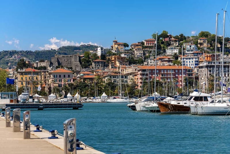 From La Spezia: Cinque Terre Small Group Tour with Limoncino - Vernazza first stop: pastel streets, sea views, and easy wandering