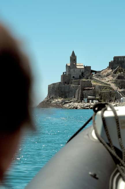 From La Spezia: Portovenere and 3 Islands Boat Trip - Cruising past the maritime hamlets: Cadimare, Fezzano, and Le Grazie