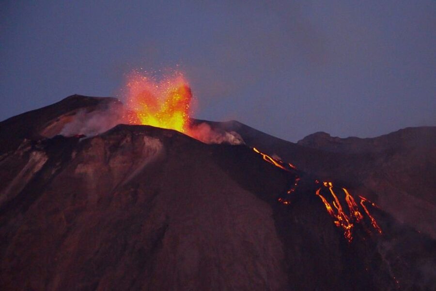 From Lipari: Panarea and Stromboli Cruise with Stops - FAQ