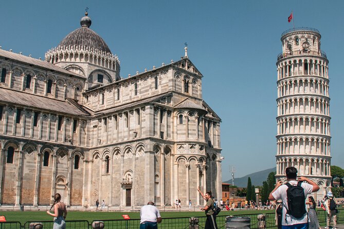 From Livorno to Pisa on your own with optional Leaning Tower Ticket - Meeting Point in Livorno: Finding the Right Bus Without Guesswork