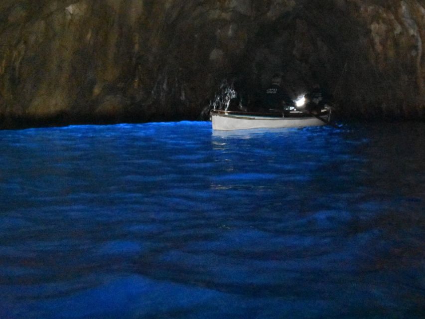 From Naples: Capri, Anacapri, and Blue Grotto Full-Day Trip - A small-group day with a local guide who manages the pressure
