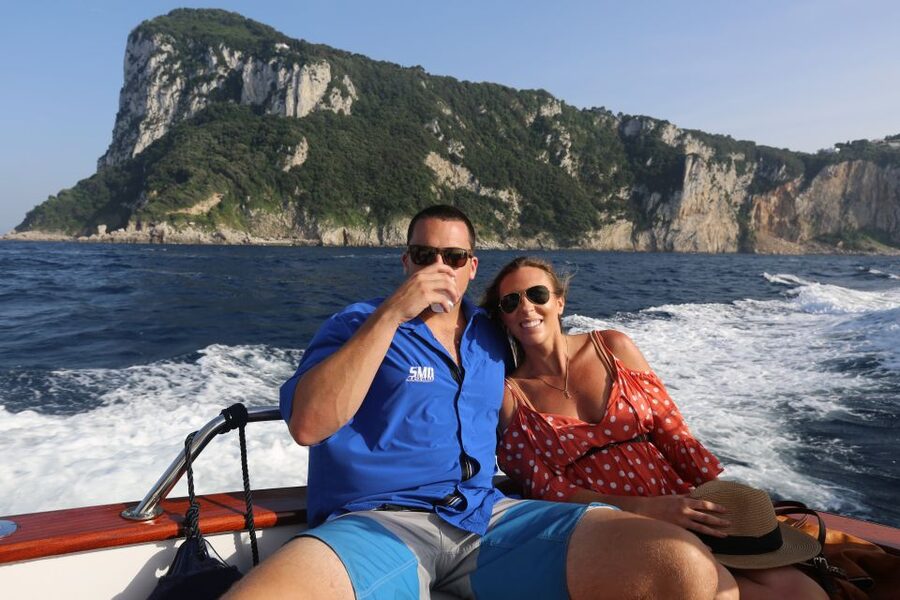 From Naples: Capri Boat Day Trip with Drinks - 3 to 4 hours on Capri: how to use your time wisely