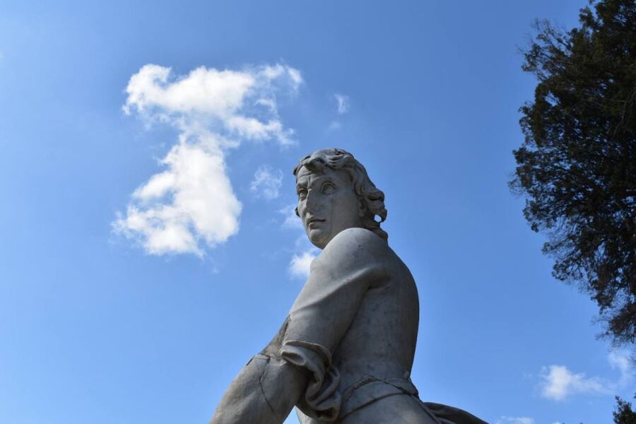 From Naples: Caserta Palace Ticket and Train with Audioguide - Audio guide on your phone: great when ready, annoying when not