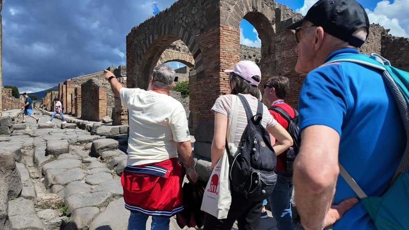 From Naples: Guided tour of Pompeii skip-the-line and round-trip train - Skip-the-line tickets, and why timing still needs buffer