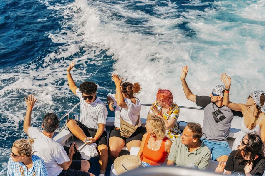 From Naples: Gulf of Naples & Capri Sightseeing Boat Tour - From Naples to Marina Grande: what the sea crossing sets up